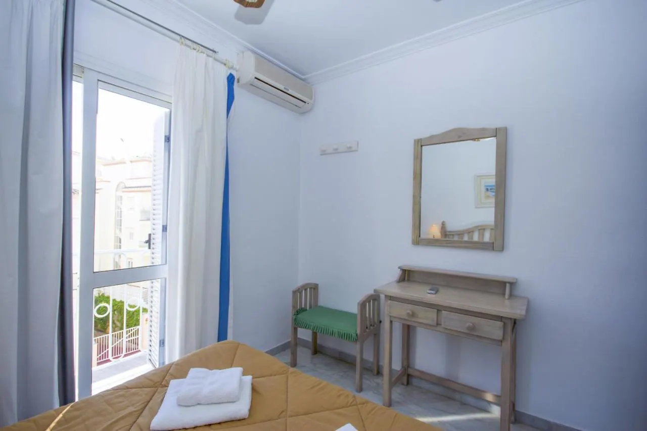 Canovas Nerja - Casa Adosada Con Piscina Los Huertos 7 0*,  Ισπανία